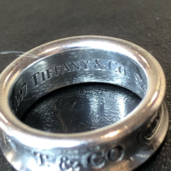 TIFFANY Sterling Silver Fluted Engraved Ring From 1997 Sz 5-1/2 - Picture 10 of 17